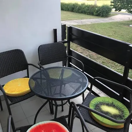 Mandarin Apartman Apartman *